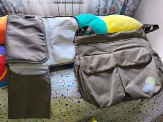 Bolsa y cambiador Jané