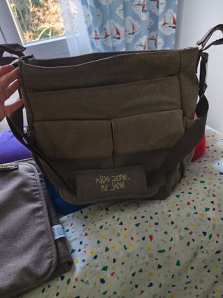 Bolsa y cambiador Jané