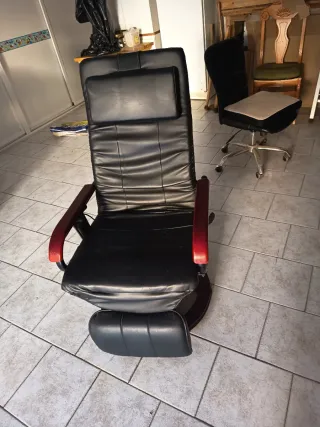 Sillón relax piel negro y madera