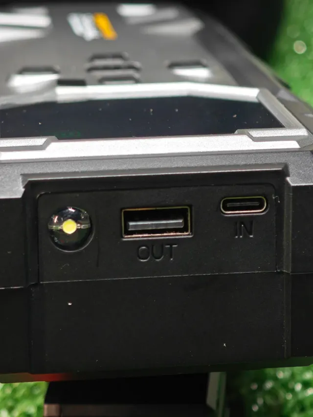 Avviatore e gonfiatore VoltSurge D07 12V