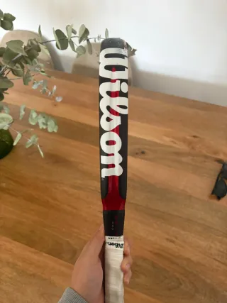 Pala Pádel Wilson Bela Pro 2025