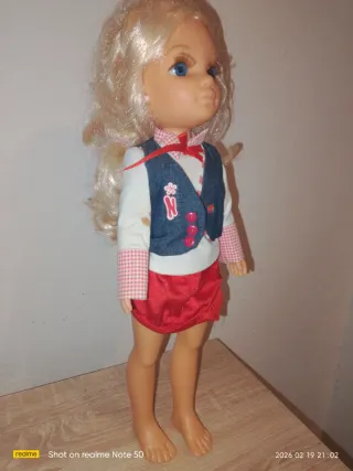 Muñeca Nanci rubia ojos azules