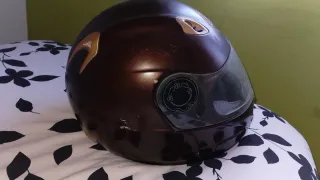 Casco de moto NZI marrón homologado