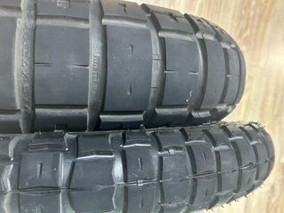 Juego neumáticos Moto (solo 1000km)