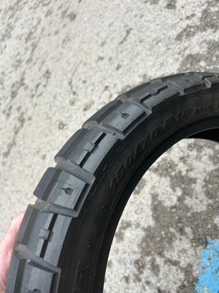 Juego neumáticos Moto (solo 1000km)