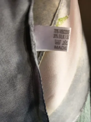 Pañuelo grande estampado floral