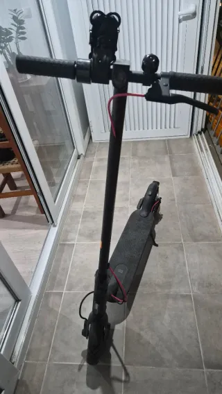 Vendo patinete eléctrico Xiaomi
