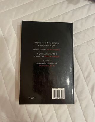 Crepúsculo (Saga Crepúsculo 1) (Spanish Edition)