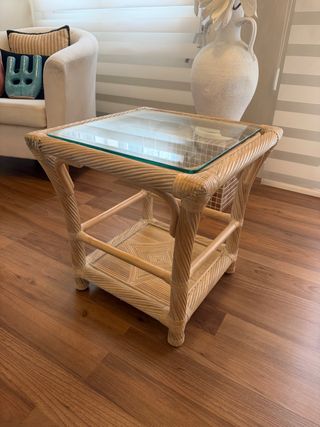 Mesa auxiliar Ratan