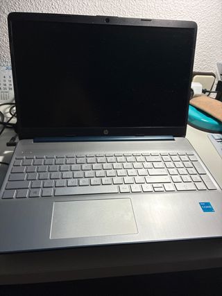 HP Portátil Estropeado Plata y Azul
