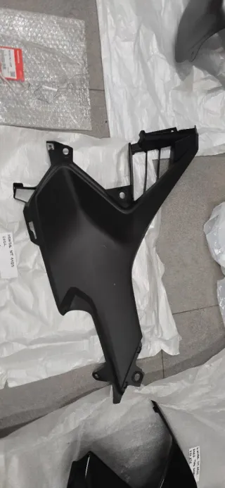 Honda NT 1100 Tapas originales Honda