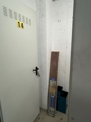 Plaza de garaje y trastero