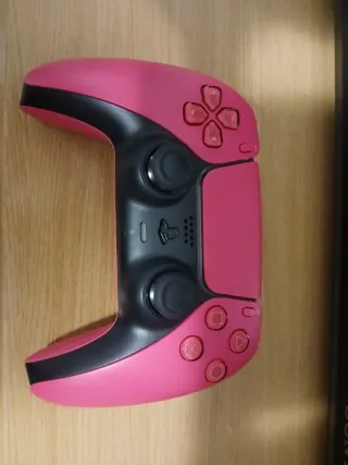 Mando PS5 Rosa y Negro