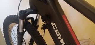 Bicicleta MTB Eléctrica CONOR BORNEO 29''