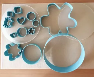 Set Taglia Biscotti Formine