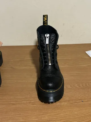 Botas Dr. Martens Negras Cremallera