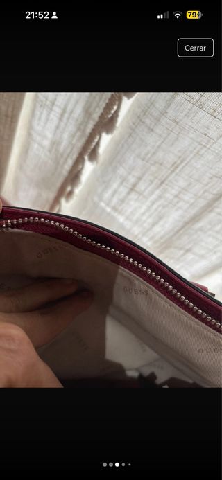 Bolso Guess Rojo