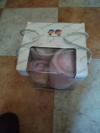 Cojín antivuelco para bebé