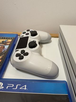 PS4 Pro Blanca 1TB