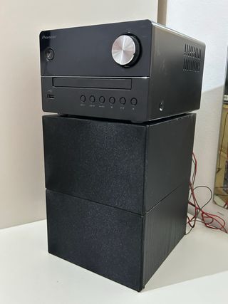 Mini cadena Pioneer negra y plateada