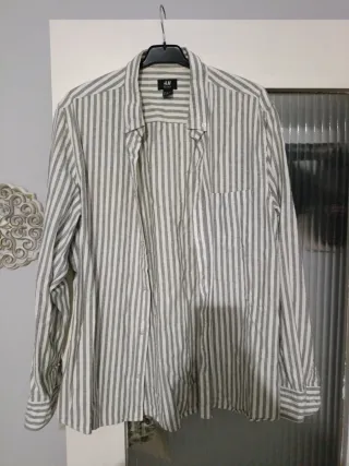 Camisa H&M Rayas Gris y Blanco Hombre
