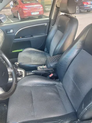 Ford Mondeo titanium 2004