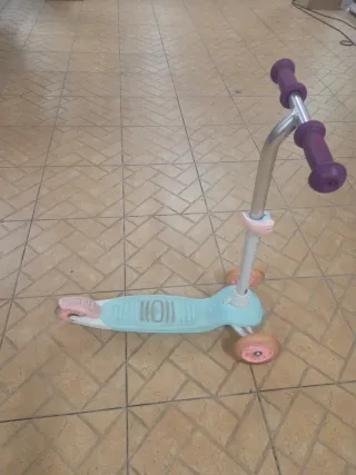 Trotinete 3 rodas azul e rosa