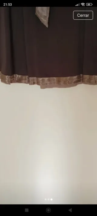 Falda marrón con cinturón