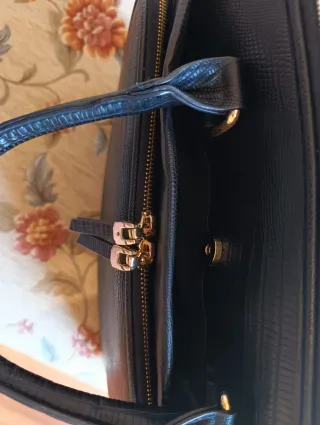 Bolso maletín negro efecto piel