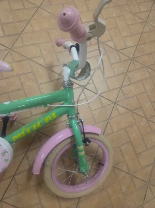 Bicicleta infantil menina MÍTICAL