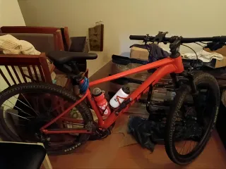 Bicicleta Scott Scale 970 2025 sin apena uso