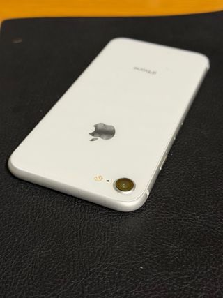 iPhone 8 & Samsung Galaxy S9