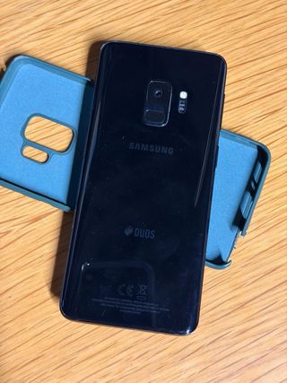 iPhone 8 & Samsung Galaxy S9