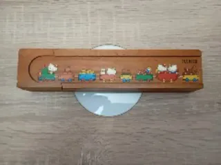 Plumier escolar madera Hello Kitty tren
