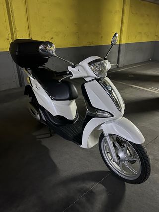 Piaggio Liberty 125cc Scooter Blanca