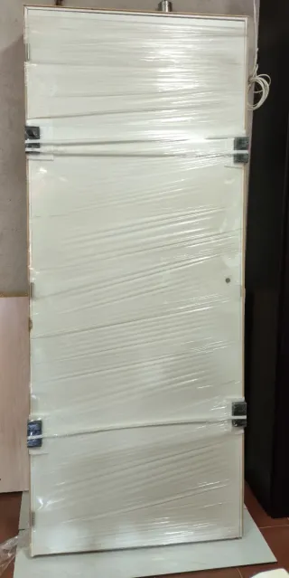 Puerta interior blanca Line Bari