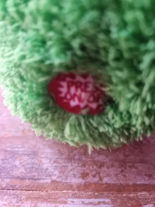 Peluche Vaca Musical con Gafas y Guitarra