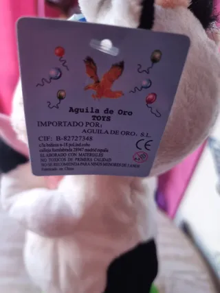 Peluche Vaca Musical con Gafas y Guitarra