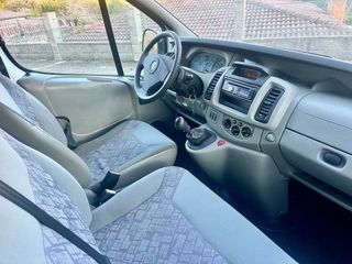 Opel Vivaro 6-9 Plazas