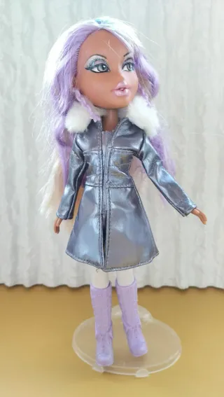 Bratz Platinum Shimmerz Yasmin 2001