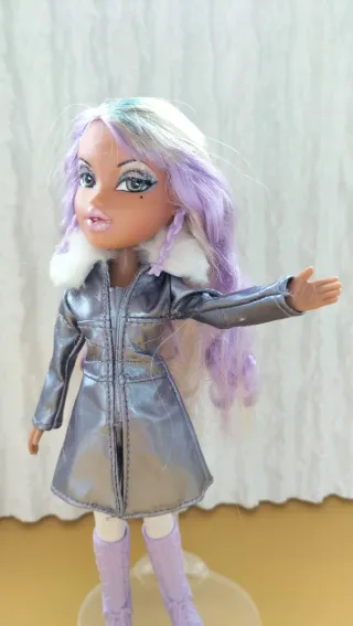 Bratz Platinum Shimmerz Yasmin 2001