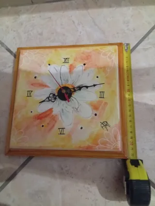 Orologio da parete dipinto a mano