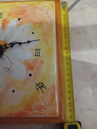 Orologio da parete dipinto a mano