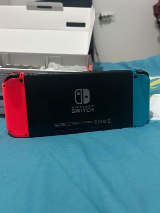 Nintendo Switch Roja y Azul