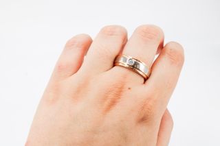 Alianza De Oro Combinado De 18K Con Diamantes.. Ref: 023-01-00227