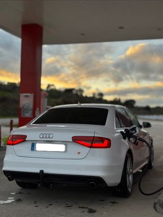 Audi A4 2014