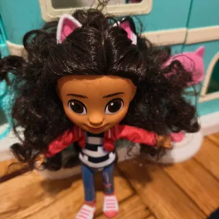 Casa Muñecas Gabby - Muñeca Gabby 20cm