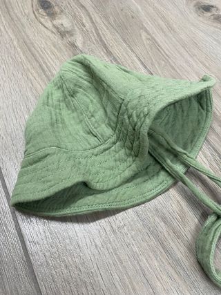 Conjunto Peto Verano Verde + Gorro Mayoral