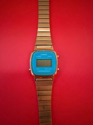 Reloj Casio mini turquesa-dorado