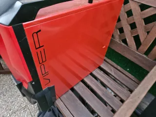 Caja de PC Viper Roja y Negra